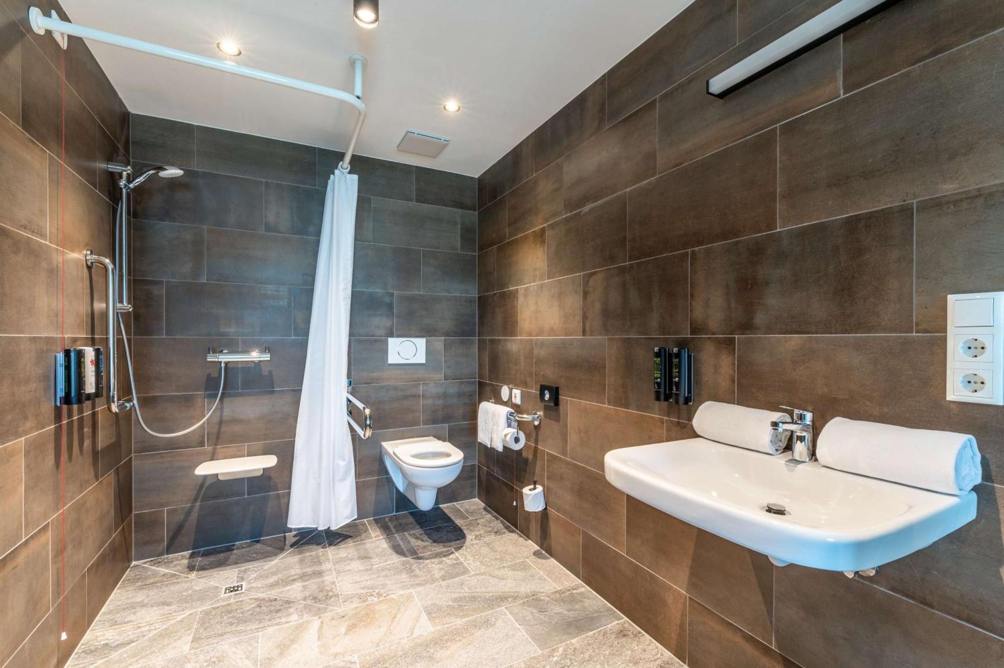 Aiden By Best Western Stadtgut Hotel Steyr - Free Parking Exterior foto
